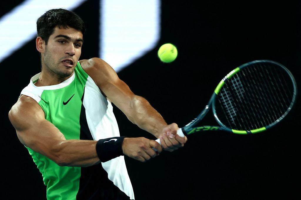 开云电子-最年轻全满贯！阿尔卡拉斯击败德约科维奇，生涯首度问鼎澳网