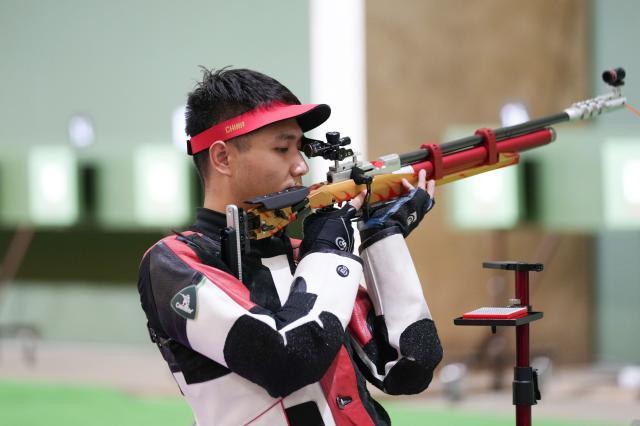 开云官方网站-杨皓然二战奥运摘铜：我不种地了，我还要打下去